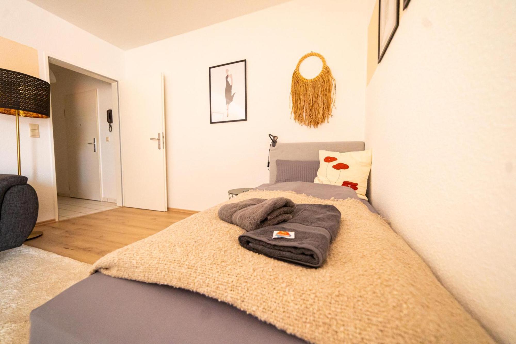 Fullhouse - Eisenach - K70 Apartments - Elevator - Balcony - Smarttv Exterior foto